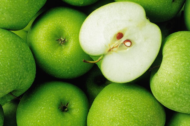 Native Green Ant, Green Apple & Wild Fennel Fermented Hot Sauce | Ziggy's Wild Foods